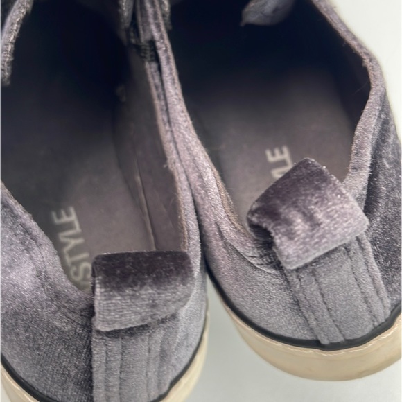 Velvet My Style Sneakers - Picture 11 of 14